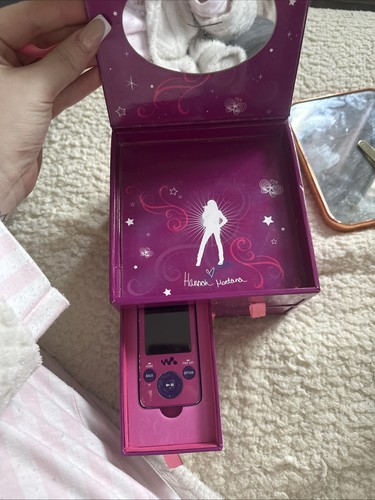 Sony mp3 mp4 - radio, walkman